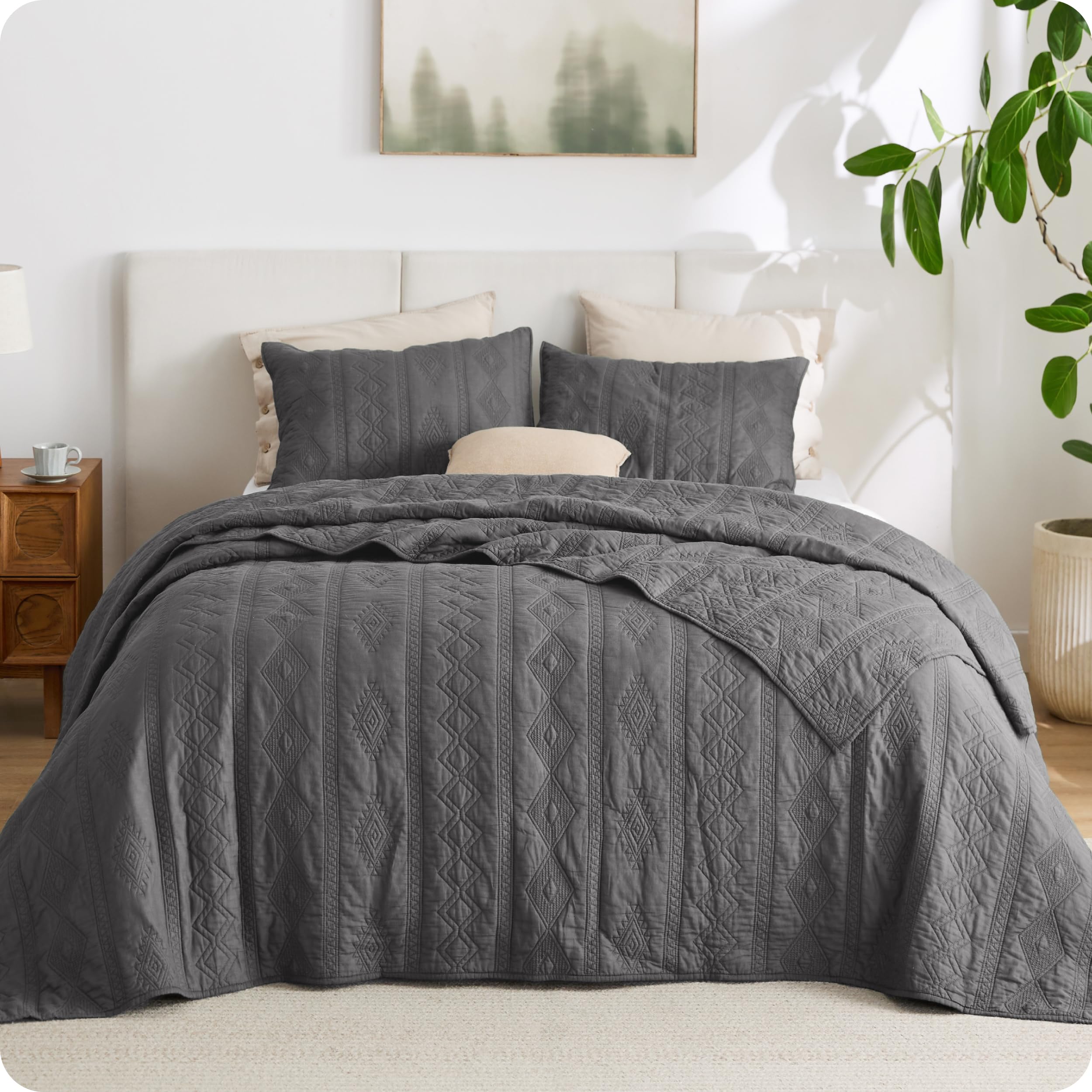 Bedsure 100% Cotton Quilt Set - Queen Size Bedspread, Lightweight Soft Bed Coverlet, PureWoven, 3-Piece Cozy Stitching Comforter with 2 Pillow Shams in Embroidery Clover Pattern, 90x96 in, Linen Beige