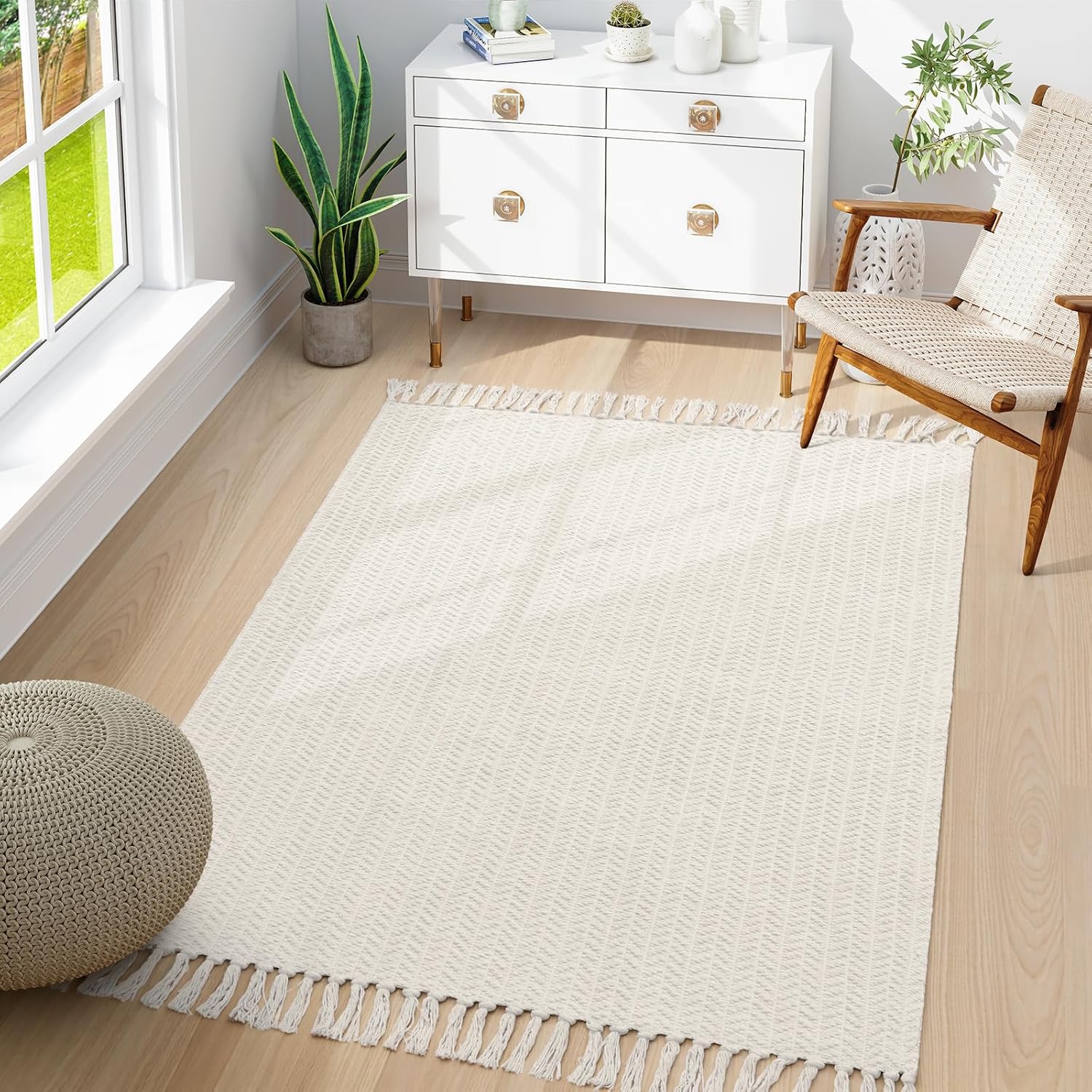 Lahome Belle Boho Hallway Runner Rug, 2x6 Laundry Room Lightweight Entry Woven Cotton Throw Mat with Tassels, Farmhouse Non Shedding Washable Black Low Pile Runner for Kitchen Bathroom