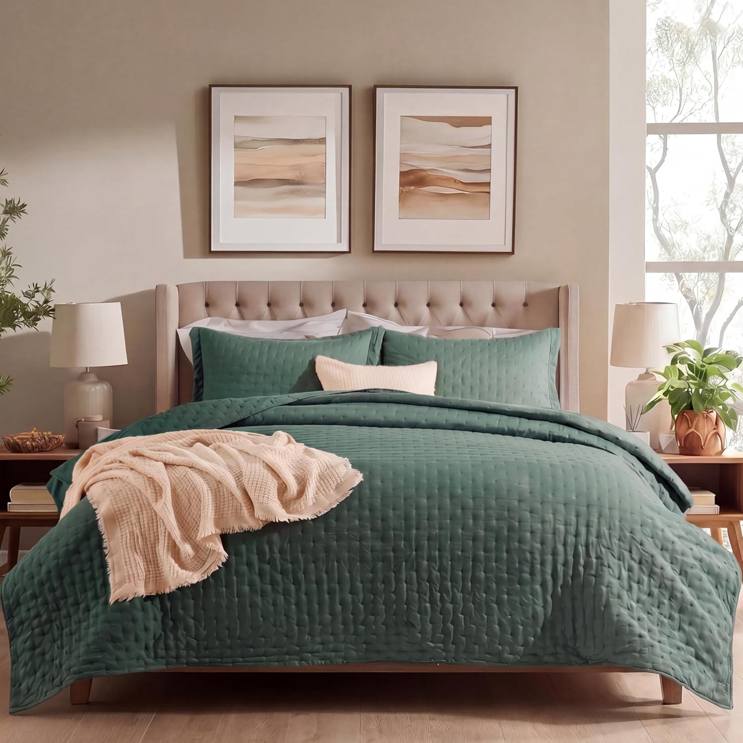 Bedsure Quilts Queen Size - Linen Bedspread Queen Size & Lightweight Comforter, Modern Farmhouse Coverlet with Clover Pattern, Ultra Soft All-Season Bedding, 90 x 96 Inches | Stitch-Free Quilting, Ultra Soft, Lightweight, Machine Washable, Pet-Friendly