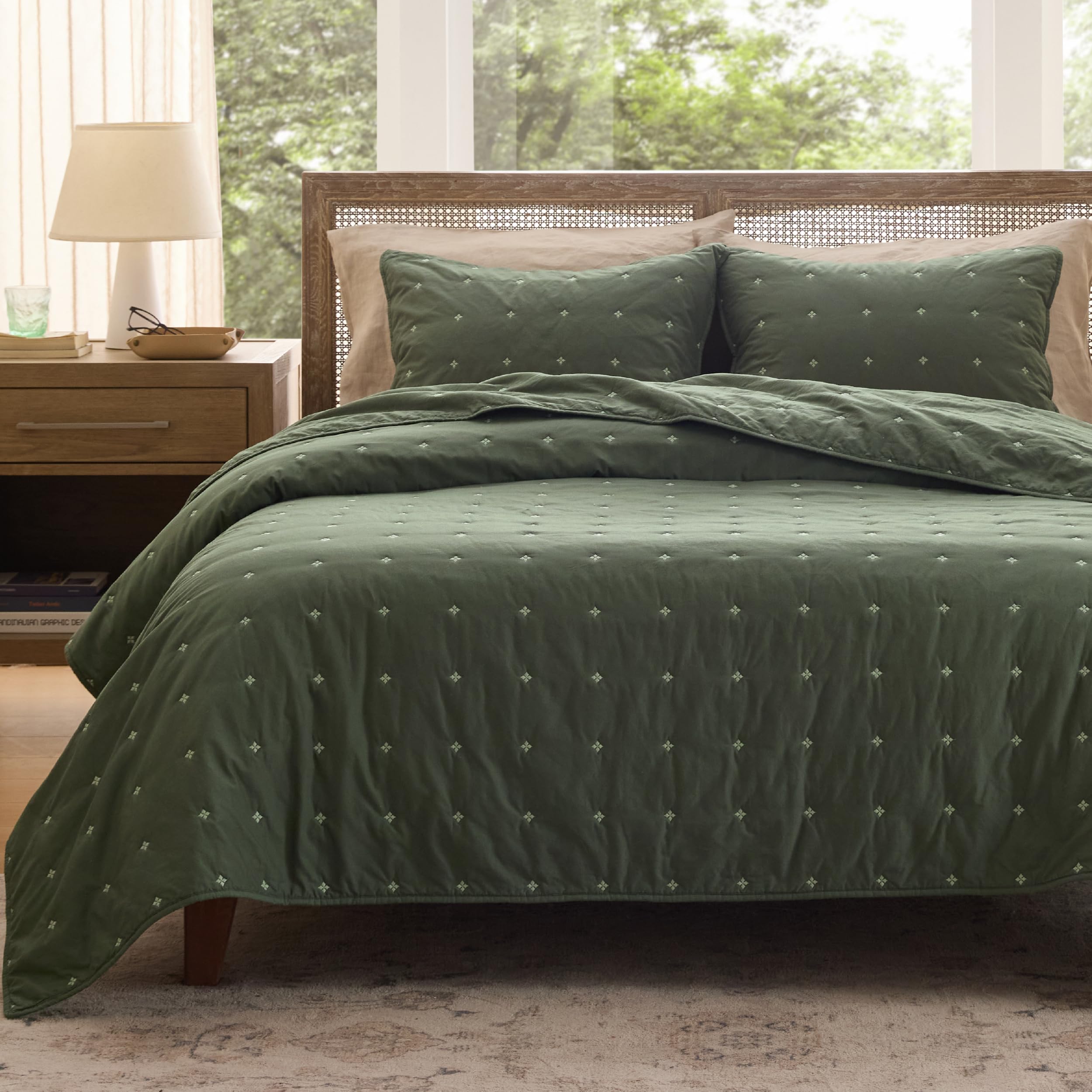 Bedsure 100% Cotton Quilt Set - Queen Size Bedspread, Lightweight Soft Bed Coverlet, PureWoven, 3-Piece Cozy Stitching Comforter with 2 Pillow Shams in Embroidery Clover Pattern, 90x96 in, Linen Beige