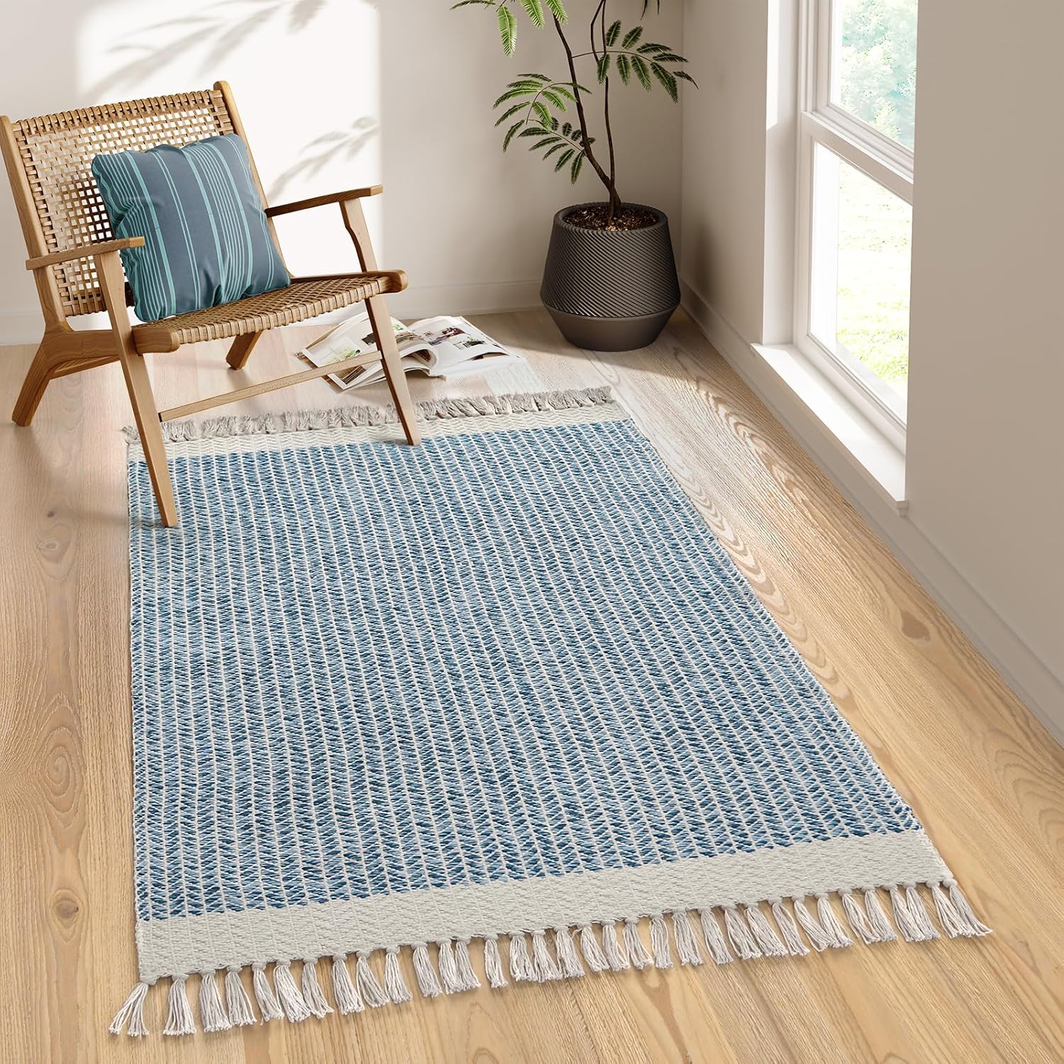 Lahome Belle Boho Hallway Runner Rug, 2x6 Laundry Room Lightweight Entry Woven Cotton Throw Mat with Tassels, Farmhouse Non Shedding Washable Black Low Pile Runner for Kitchen Bathroom