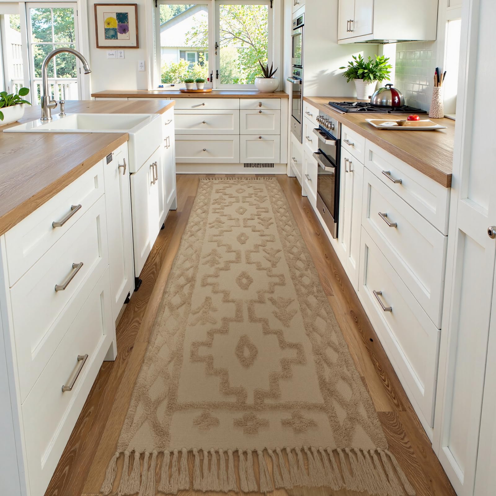 Uphome Boho Bathroom Rug 2' x 3', Washable Small Farmhouse Bedroom Rugs with Tassels, Beige Geometric Bath Mats for Home Decor, Cotton Woven Moroccan Tufted Throw Rug for Entryway Front Door Kitchen
