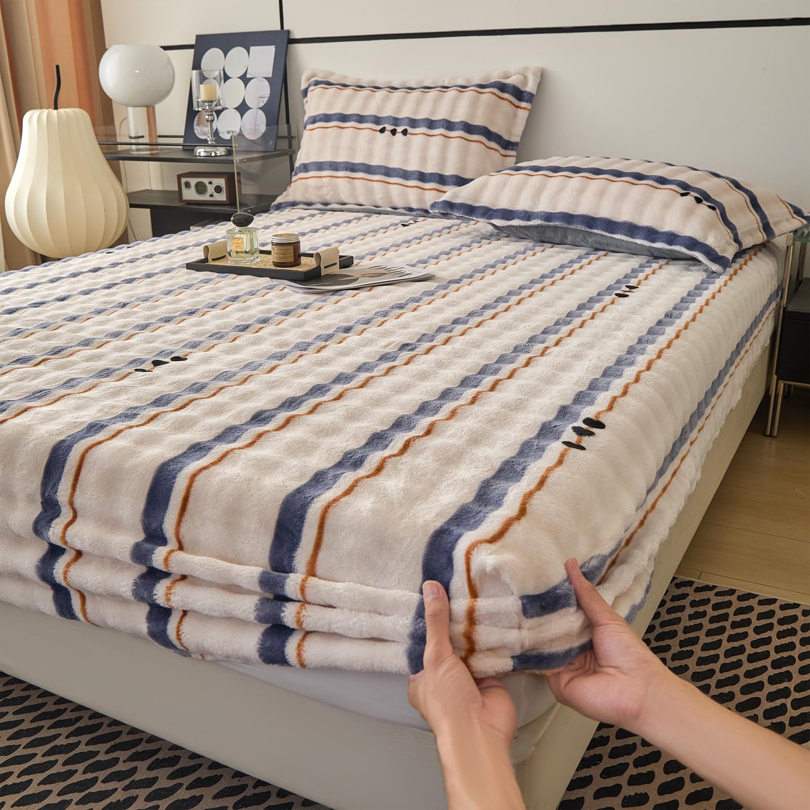 Twin Size Bed Sheet, Luxury Soft Cozy Twin Fitted Sheet with 2 PCS Pillowcases, Velvet Sheets Fits 15 inches Deep Pocket Mattress (Brown and Blue Plaid)