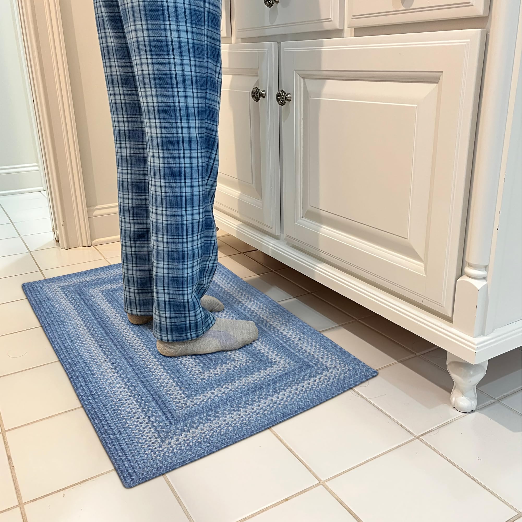 Homespice Gingerbread Black & Brown Braided Rug 20x30 - Jute Braided Kitchen Rugs for Country, Primitive Decor, Reversible, Pet-Friendly, Durable & Easy to Maintain
