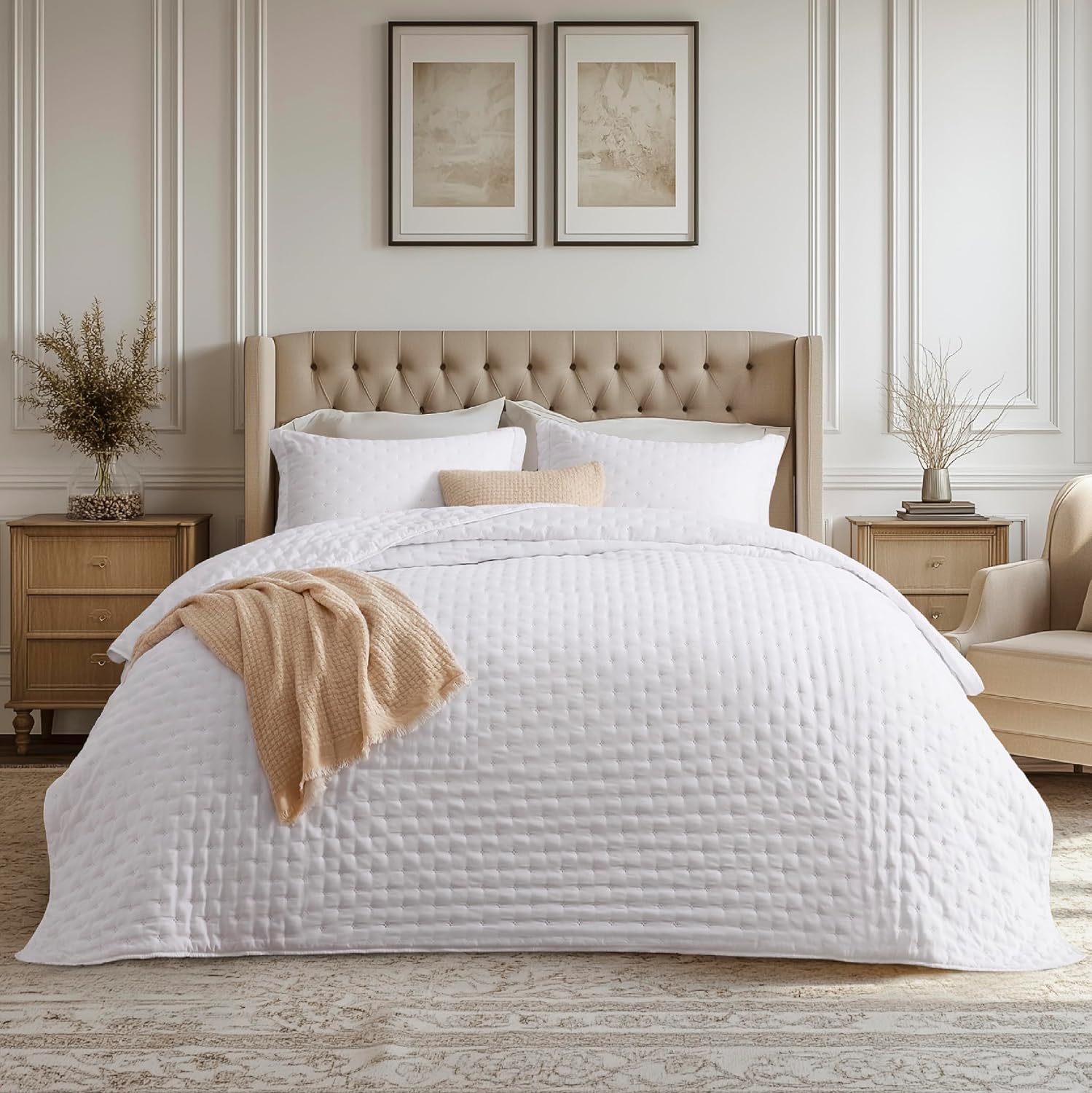 Bedsure Quilts Queen Size - Linen Bedspread Queen Size & Lightweight Comforter, Modern Farmhouse Coverlet with Clover Pattern, Ultra Soft All-Season Bedding, 90 x 96 Inches | Stitch-Free Quilting, Ultra Soft, Lightweight, Machine Washable, Pet-Friendly