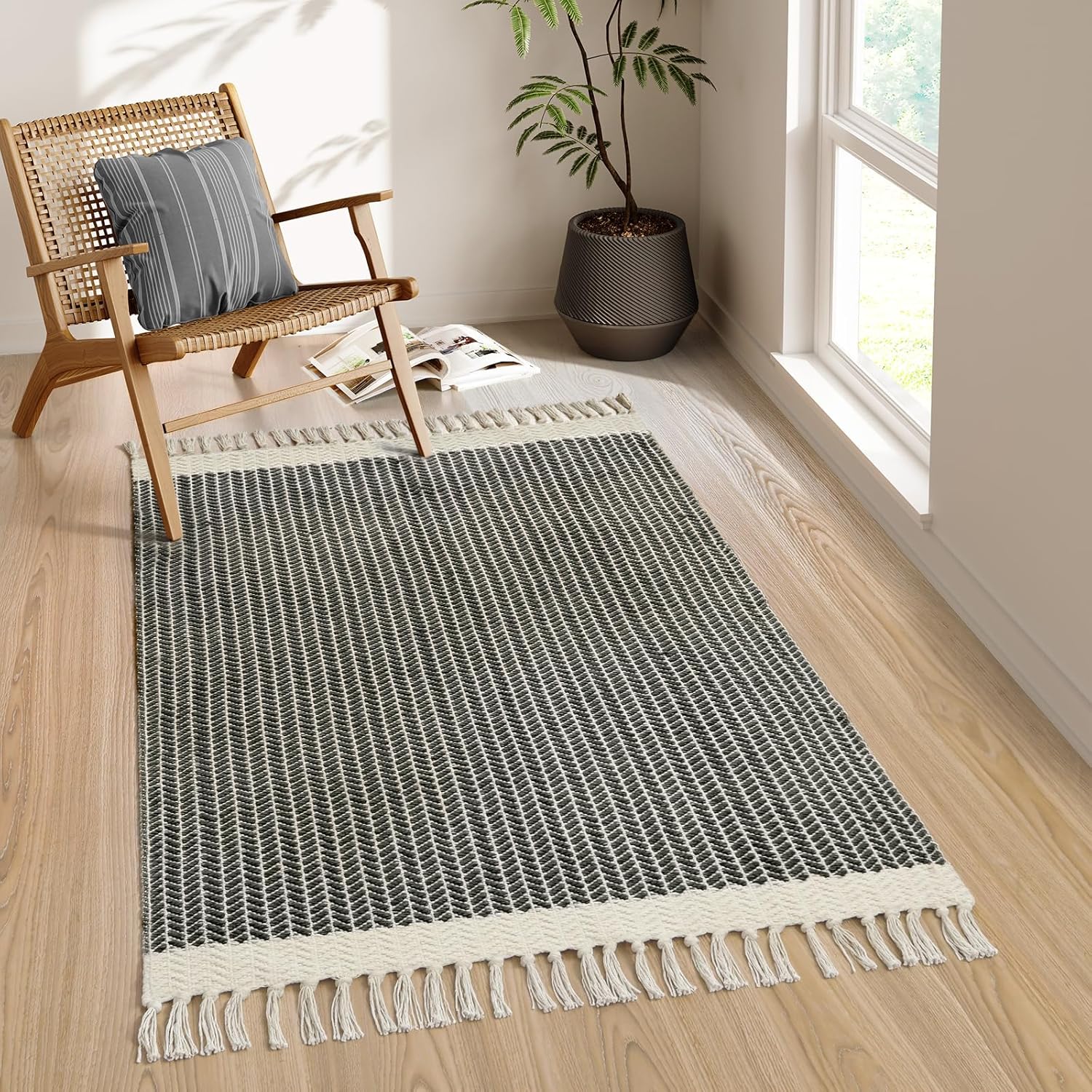 Lahome Belle Boho Hallway Runner Rug, 2x6 Laundry Room Lightweight Entry Woven Cotton Throw Mat with Tassels, Farmhouse Non Shedding Washable Black Low Pile Runner for Kitchen Bathroom