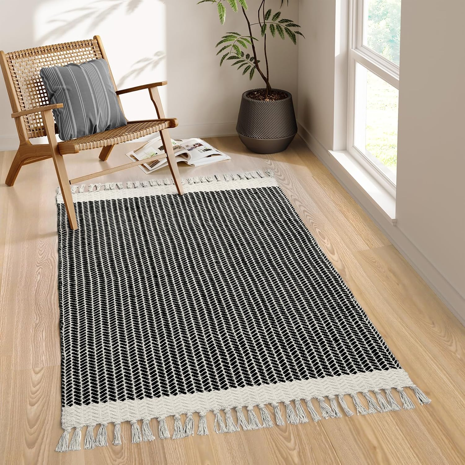 Lahome Belle Boho Hallway Runner Rug, 2x6 Laundry Room Lightweight Entry Woven Cotton Throw Mat with Tassels, Farmhouse Non Shedding Washable Black Low Pile Runner for Kitchen Bathroom