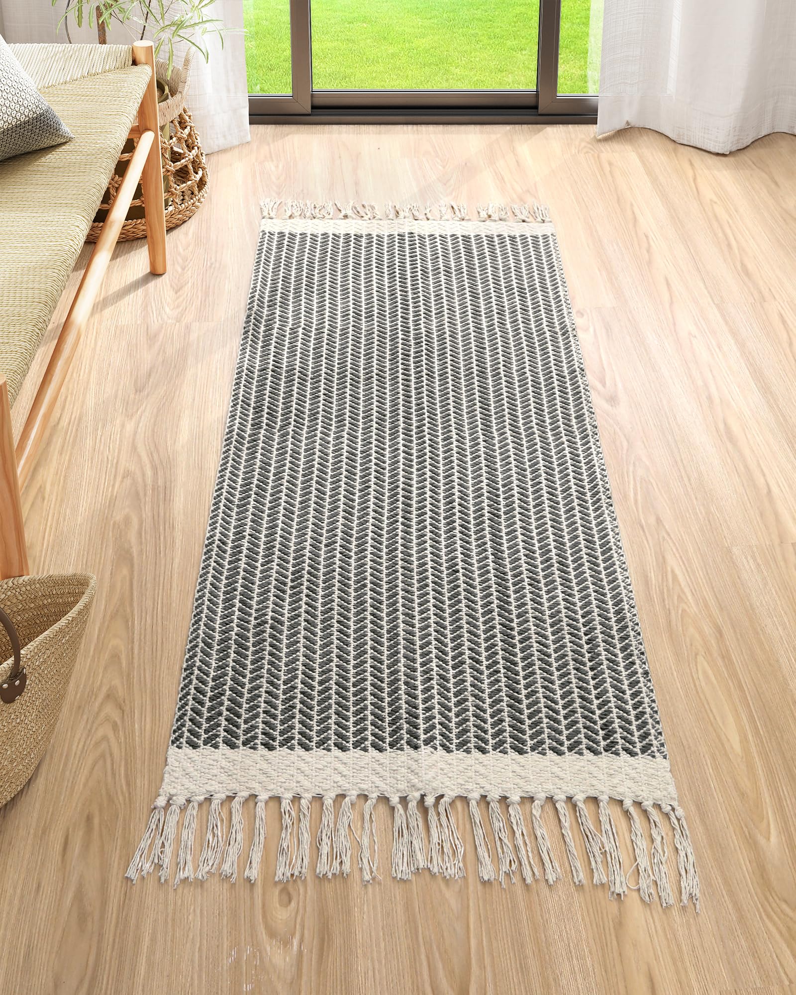 Lahome Belle Boho Hallway Runner Rug, 2x6 Laundry Room Lightweight Entry Woven Cotton Throw Mat with Tassels, Farmhouse Non Shedding Washable Black Low Pile Runner for Kitchen Bathroom