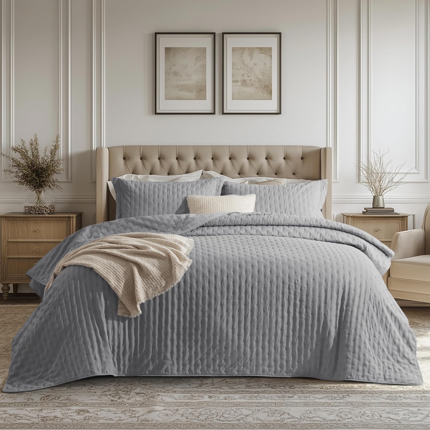 Bedsure Quilts Queen Size - Linen Bedspread Queen Size & Lightweight Comforter, Modern Farmhouse Coverlet with Clover Pattern, Ultra Soft All-Season Bedding, 90 x 96 Inches | Stitch-Free Quilting, Ultra Soft, Lightweight, Machine Washable, Pet-Friendly