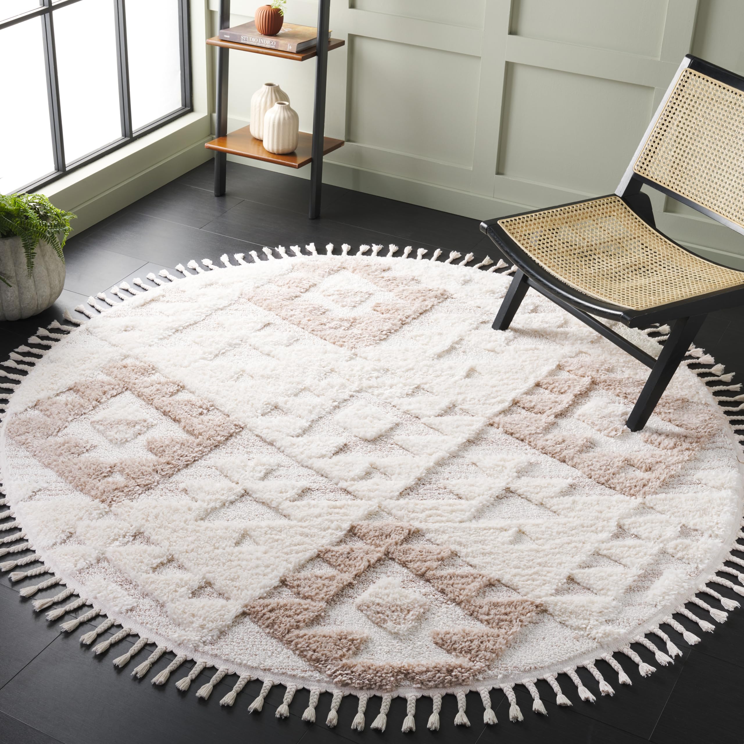 SAFAVIEH Area Rug 3x5 - Moroccan Tassel Shag Collection - Ivory, Non-Shedding & Easy to Clean, Plush High-Low Texture, Ideal for Living Room, Bedroom, Dining Space (MTS688C)
