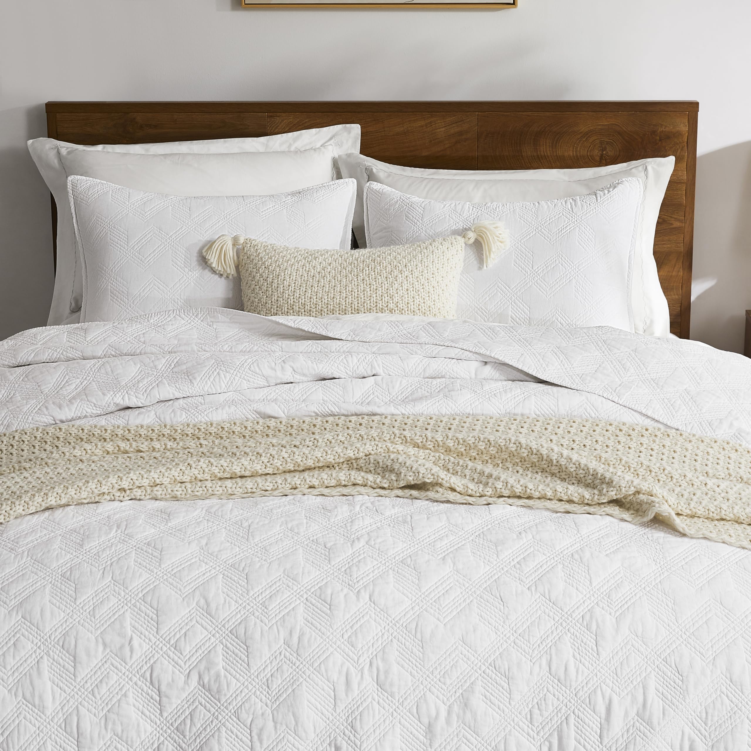 WDCOZY 100% Cotton Queen Size Quilt Set - Olive Green Pre-Washed Soft Lightweight Modern Bedspread, Farmhouse Country Rustic Coverlet, Textured Like Linen, Shabby Chic Gauze Bedding, 3 Pieces