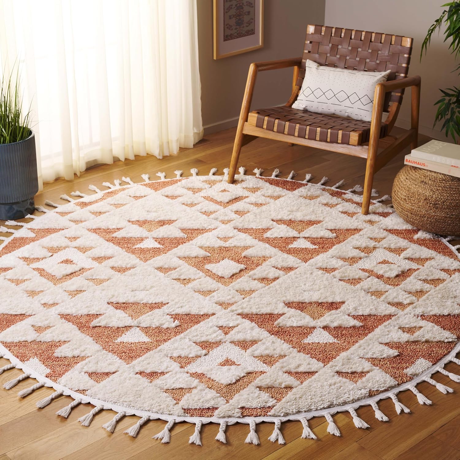 SAFAVIEH Area Rug 3x5 - Moroccan Tassel Shag Collection - Ivory, Non-Shedding & Easy to Clean, Plush High-Low Texture, Ideal for Living Room, Bedroom, Dining Space (MTS688C)