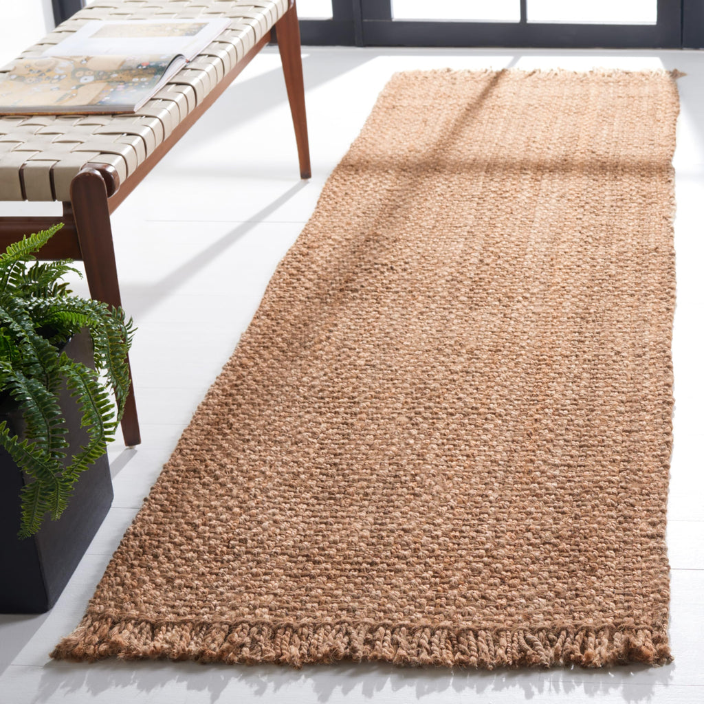 SAFAVIEH Natural Fiber Collection Area Rug - 5' x 8', Natural, Handmade Tassel Jute, Ideal for High Traffic Areas in Living Room, Bedroom (NF467A)