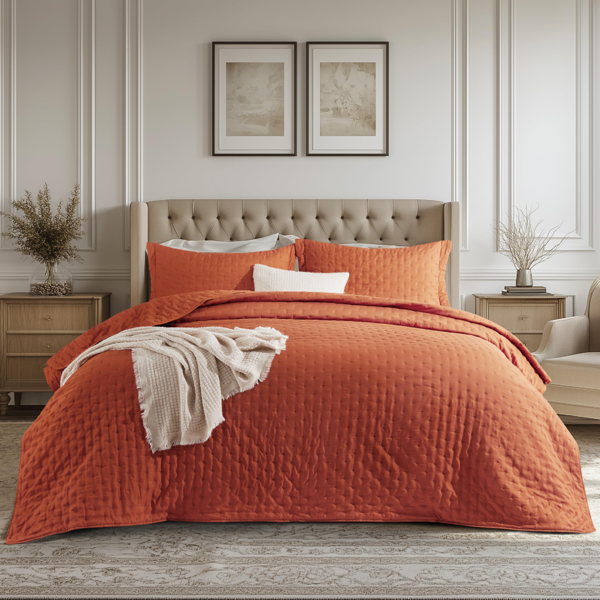 Bedsure King Quilt - Linen Bedspread King Size & Lightweight Comforter, Modern Farmhouse Coverlet with Clover Pattern, Ultra Soft All-Season Bedding, 106 x 96 Inches | Stitch-Free Quilting, Ultra Soft, Lightweight, Machine Washable, Pet-Friendly