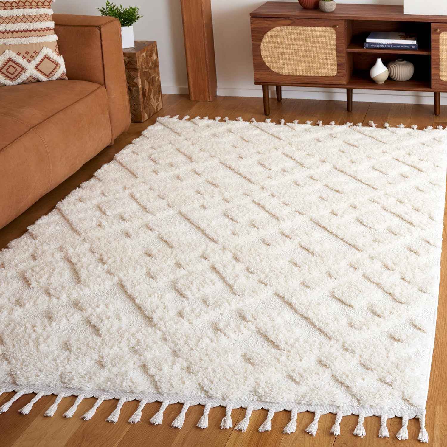 SAFAVIEH Area Rug 3x5 - Moroccan Tassel Shag Collection - Ivory, Non-Shedding & Easy to Clean, Plush High-Low Texture, Ideal for Living Room, Bedroom, Dining Space (MTS688C)