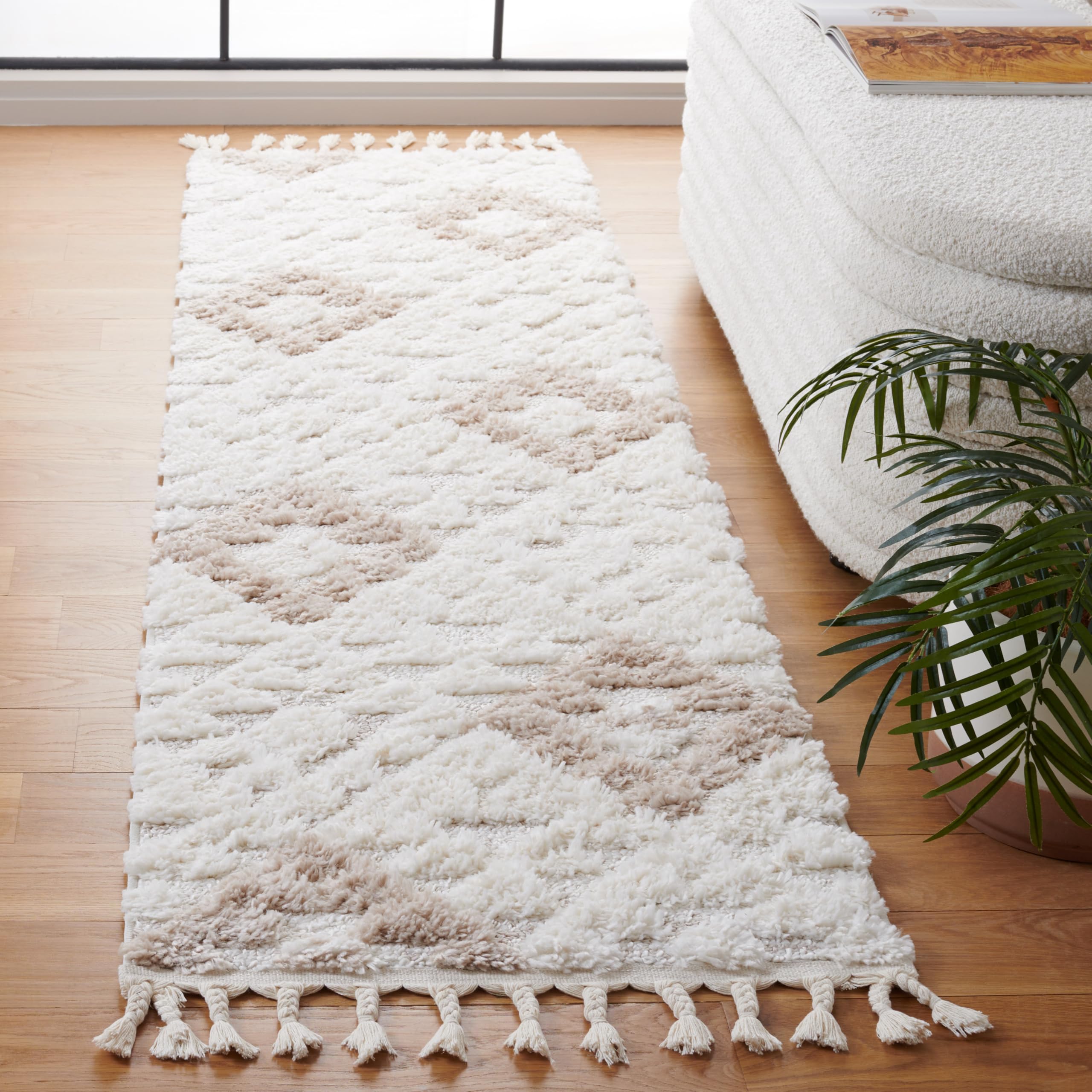 SAFAVIEH Area Rug 3x5 - Moroccan Tassel Shag Collection - Ivory, Non-Shedding & Easy to Clean, Plush High-Low Texture, Ideal for Living Room, Bedroom, Dining Space (MTS688C)
