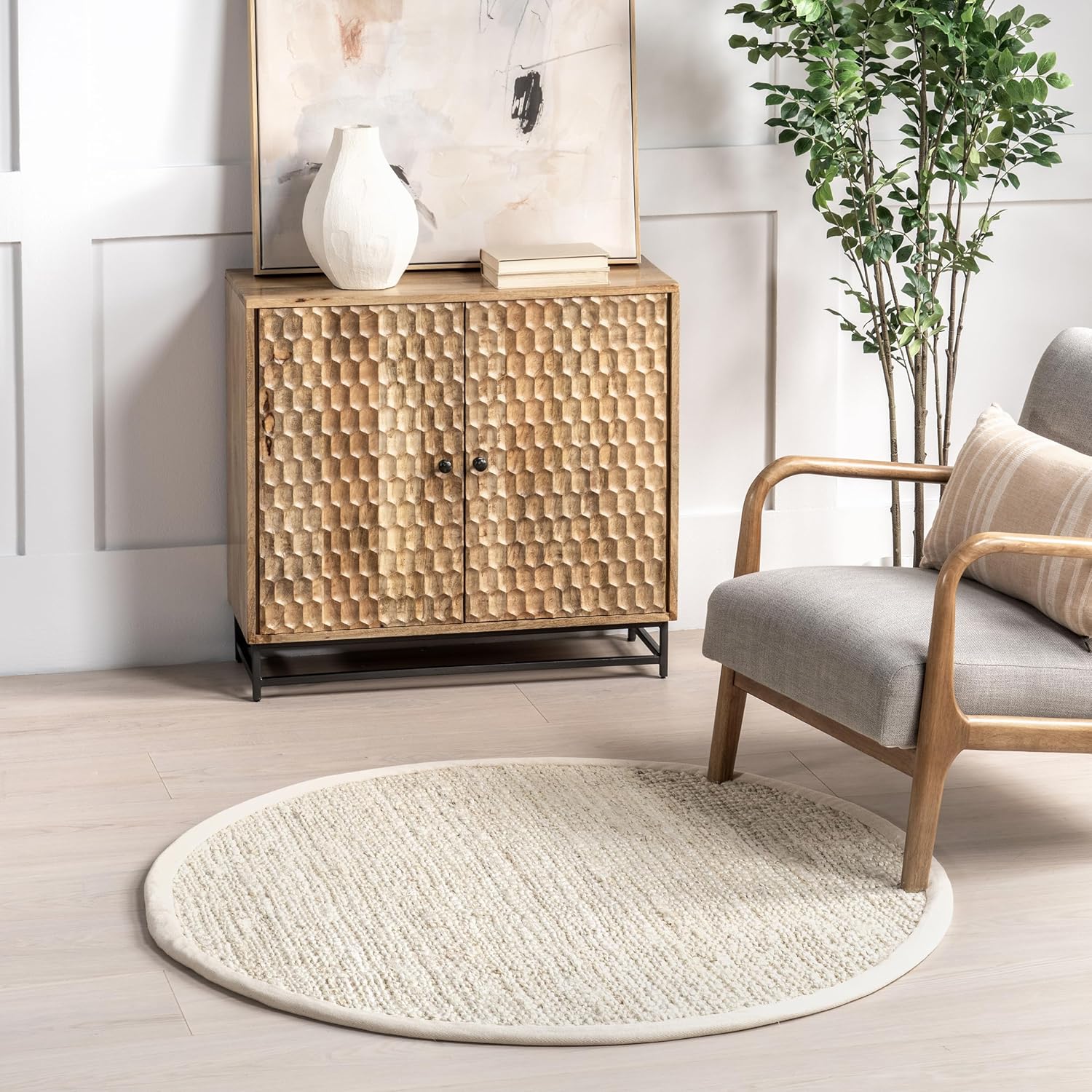 nuLOOM 5x8 Daniela Jute Tassel Hand Woven Area Rug, Off White, Solid Chunky Farmhouse Design, Natural Fiber, For Bedroom, Dining Room, Living Room, Hallway, Office, Entryway
