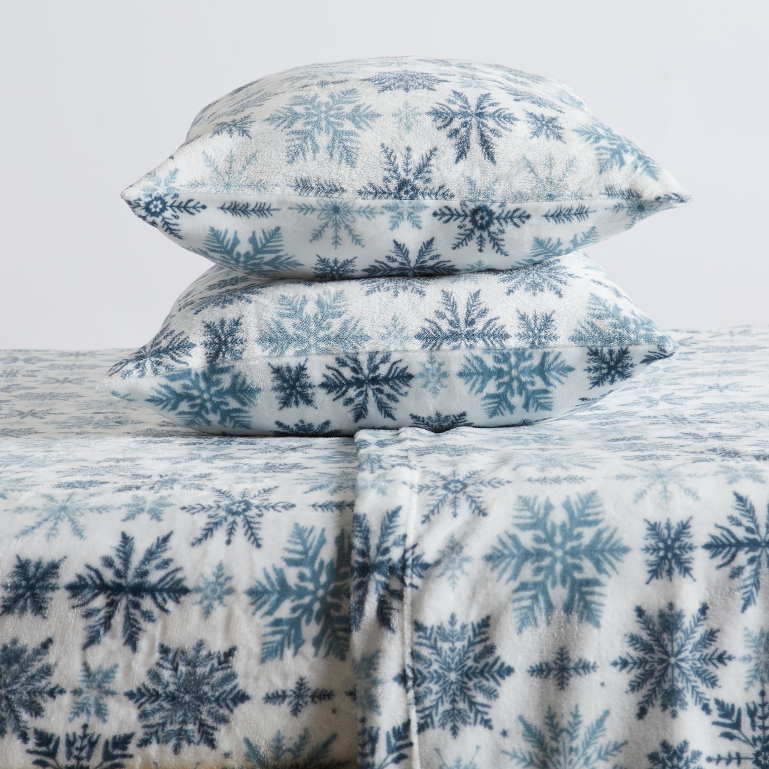 NY Loft Ultra Soft Micro Fleece Sheets Set with Extra Deep Pockets | Extra Soft Velvet Fleece Sheet Set | Super Plush Polar Fleece | Velvet Plush Cozy Warmth | Tribeca Collection (Twin, Lake Blue)