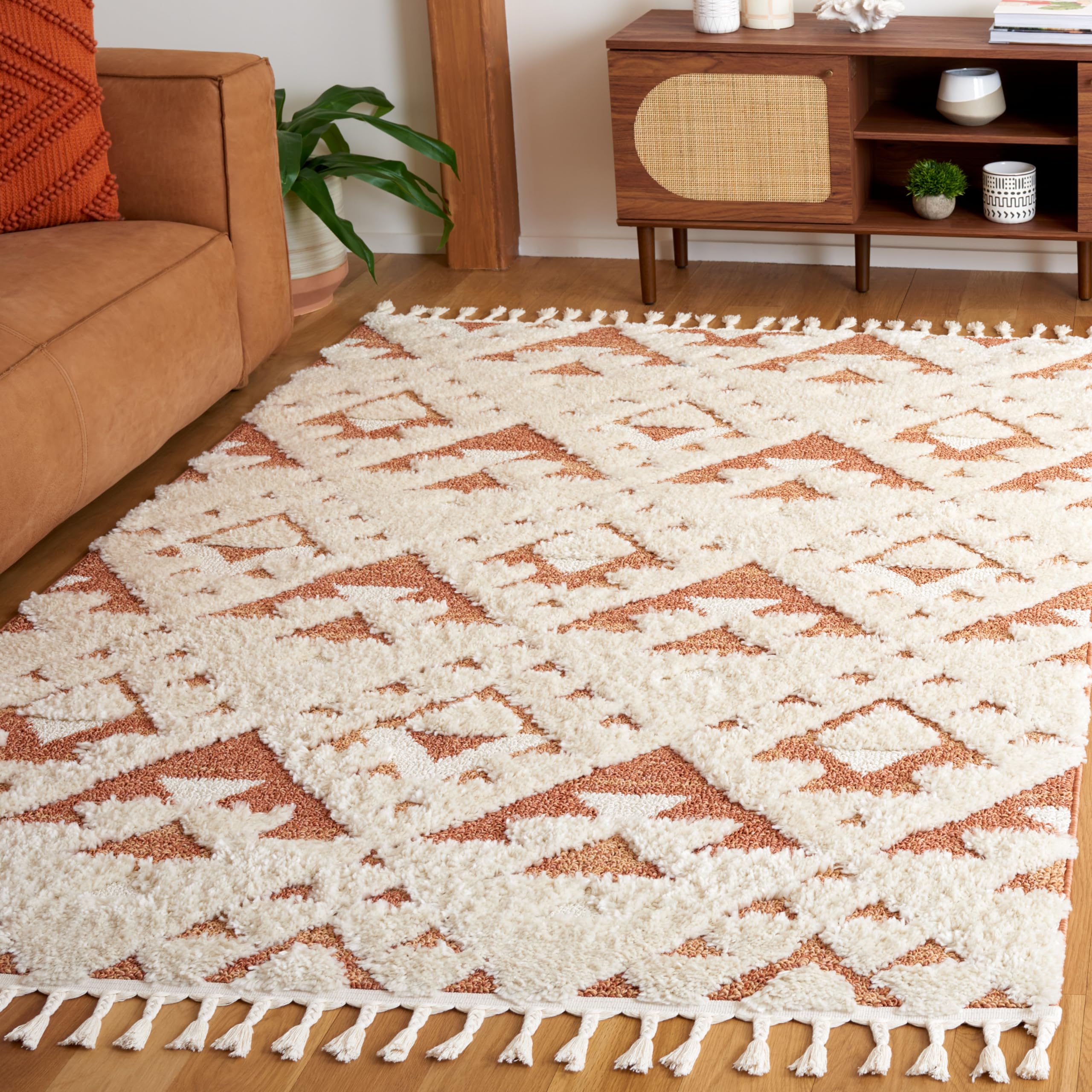 SAFAVIEH Area Rug 3x5 - Moroccan Tassel Shag Collection - Ivory, Non-Shedding & Easy to Clean, Plush High-Low Texture, Ideal for Living Room, Bedroom, Dining Space (MTS688C)