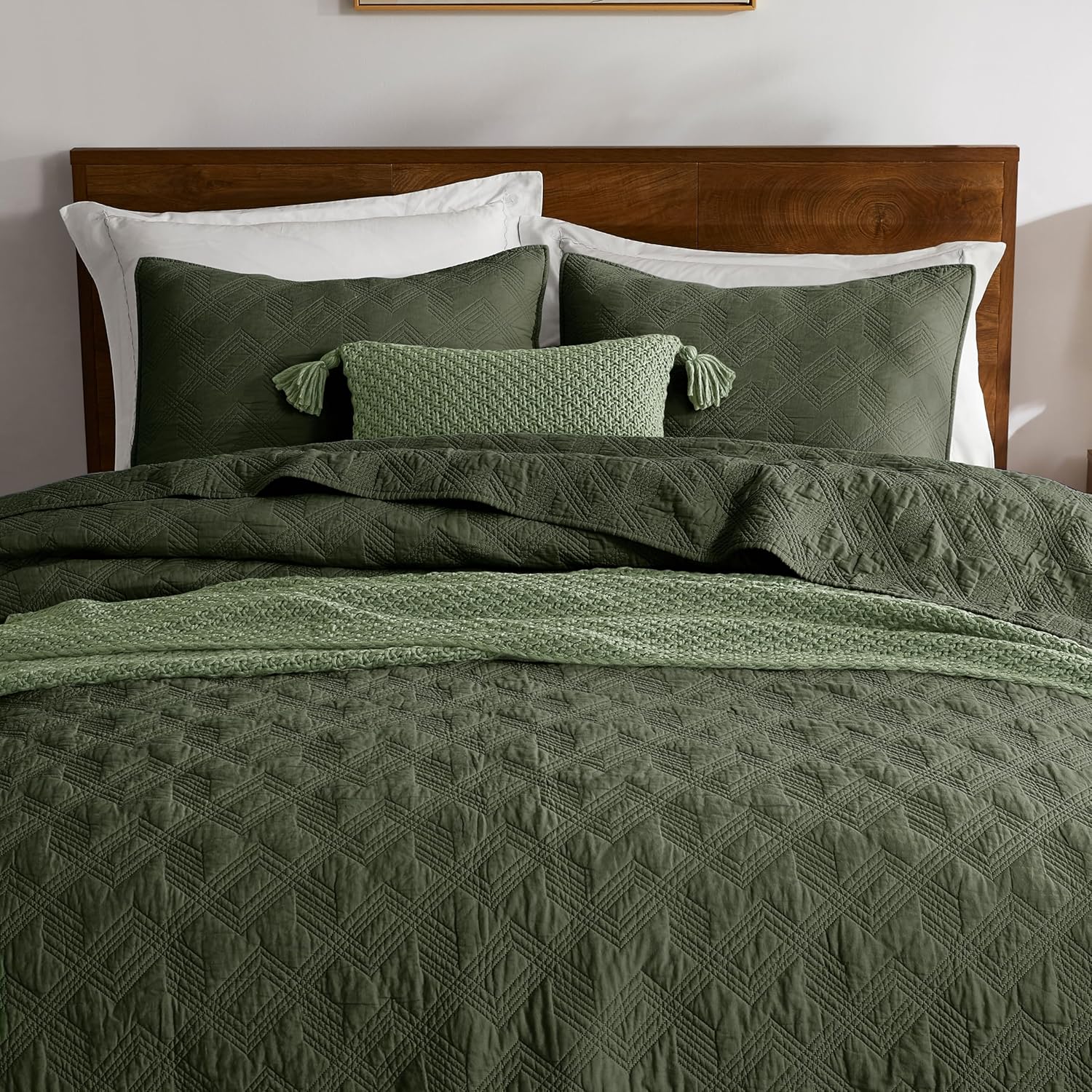WDCOZY 100% Cotton Queen Size Quilt Set - Olive Green Pre-Washed Soft Lightweight Modern Bedspread, Farmhouse Country Rustic Coverlet, Textured Like Linen, Shabby Chic Gauze Bedding, 3 Pieces