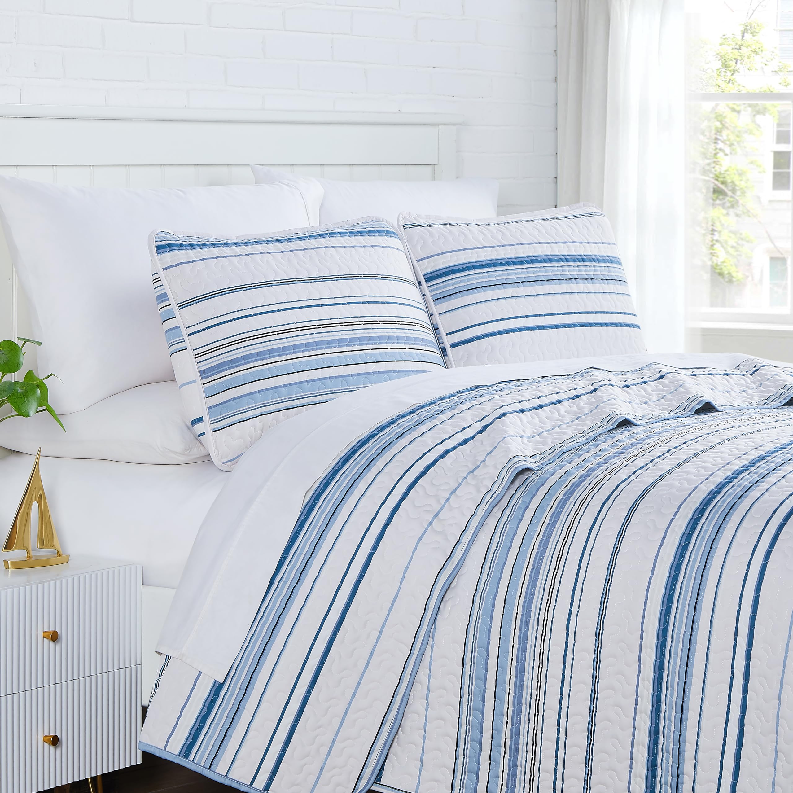 Southshore Fine Living, Inc. King Quilt Bedding Set, Quilted Coverlet Bed Spread for California Kings, Luxury Bedding King Size Quilt Bedding Set, Lightweight Quilted Bedspread w/Shams, Natural Beige