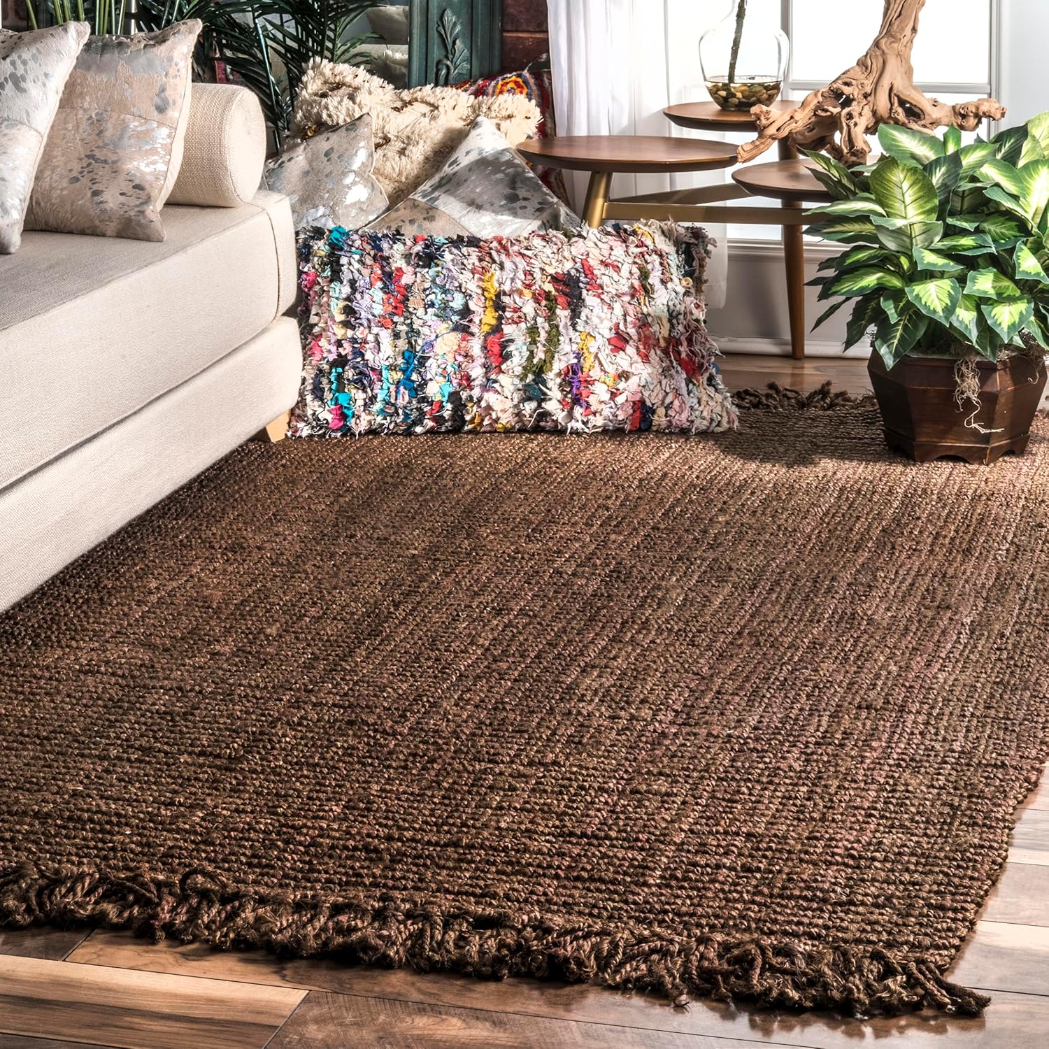 nuLOOM 5x8 Daniela Jute Tassel Hand Woven Area Rug, Off White, Solid Chunky Farmhouse Design, Natural Fiber, For Bedroom, Dining Room, Living Room, Hallway, Office, Entryway