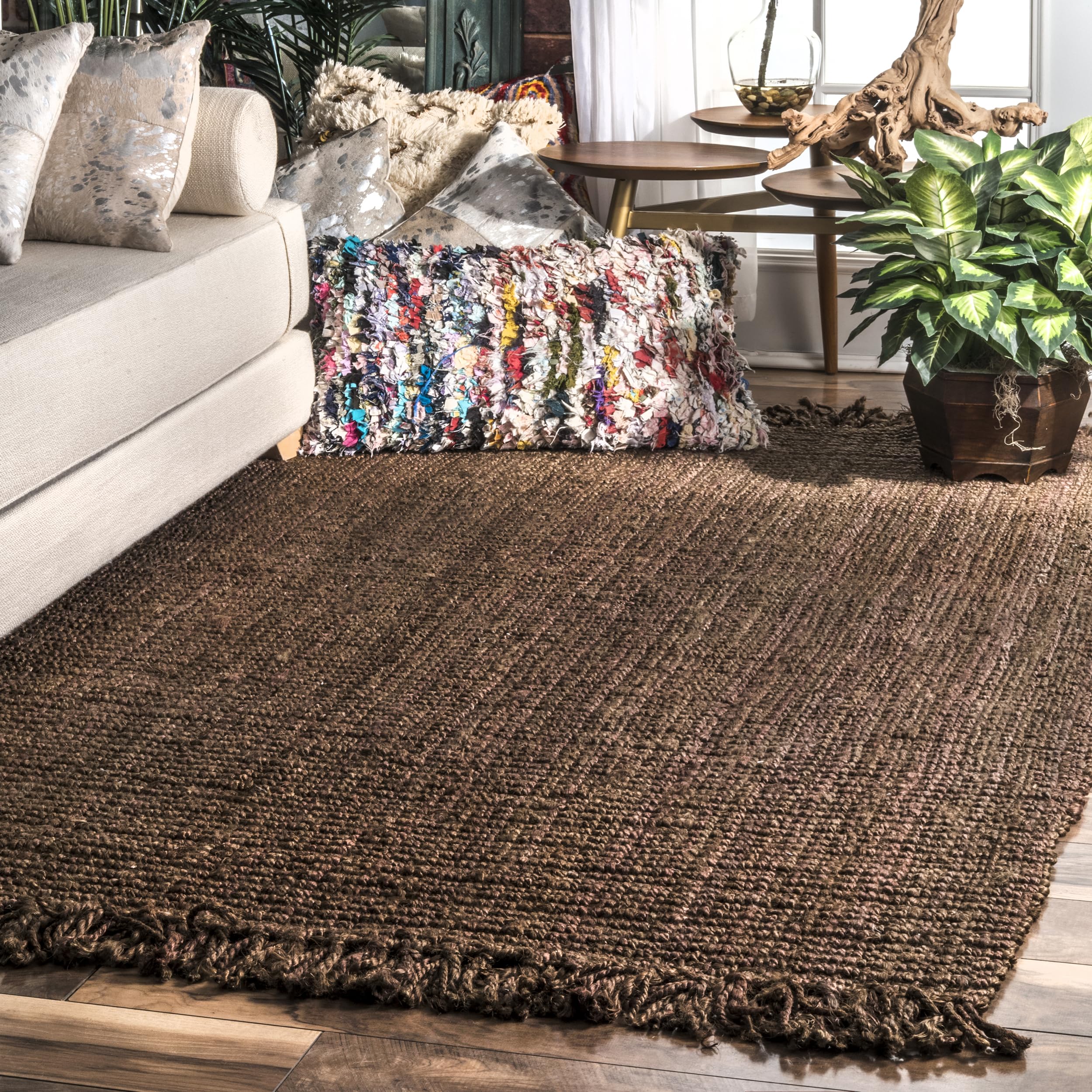 nuLOOM 5x8 Daniela Jute Tassel Hand Woven Area Rug, Off White, Solid Chunky Farmhouse Design, Natural Fiber, For Bedroom, Dining Room, Living Room, Hallway, Office, Entryway