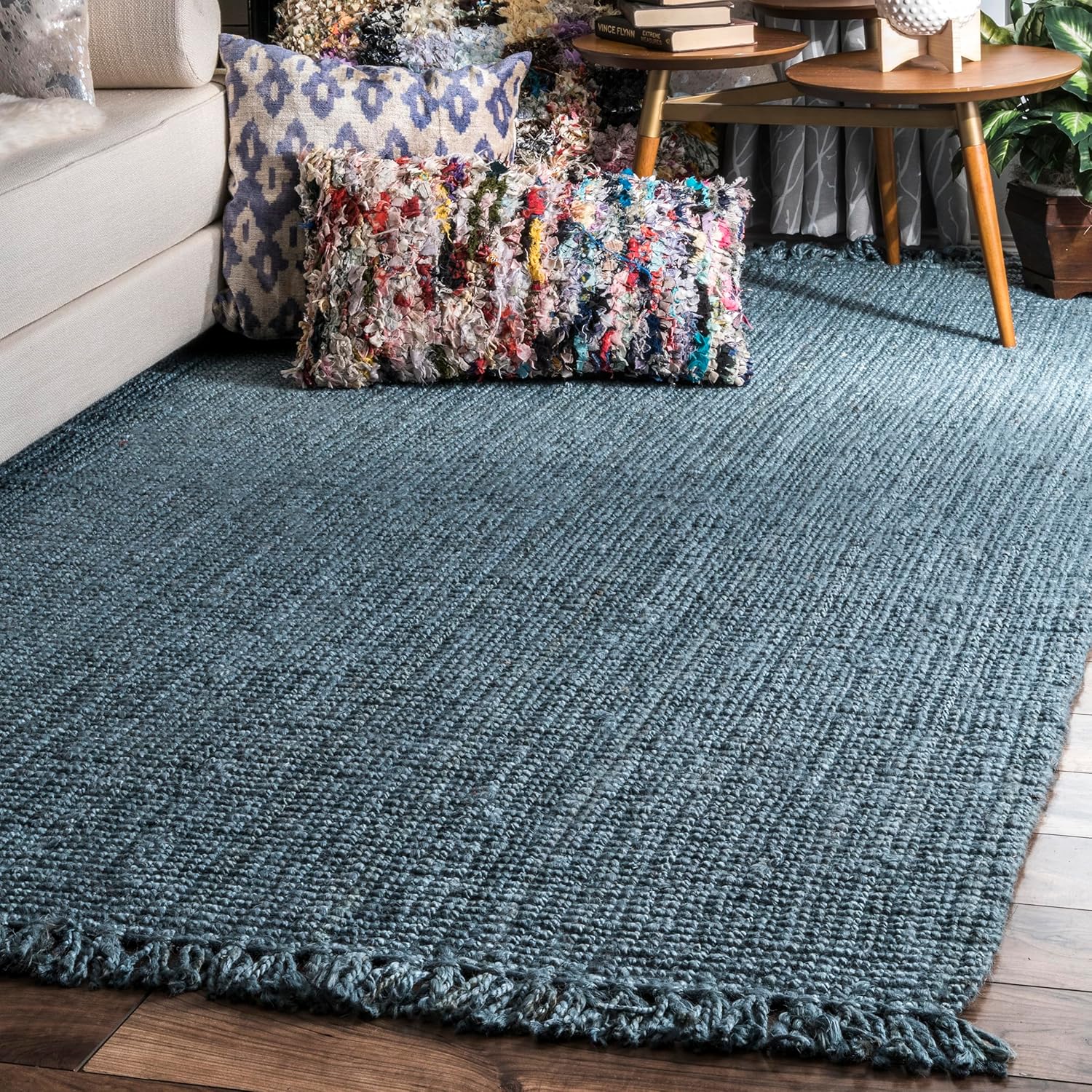 nuLOOM 5x8 Daniela Jute Tassel Hand Woven Area Rug, Off White, Solid Chunky Farmhouse Design, Natural Fiber, For Bedroom, Dining Room, Living Room, Hallway, Office, Entryway