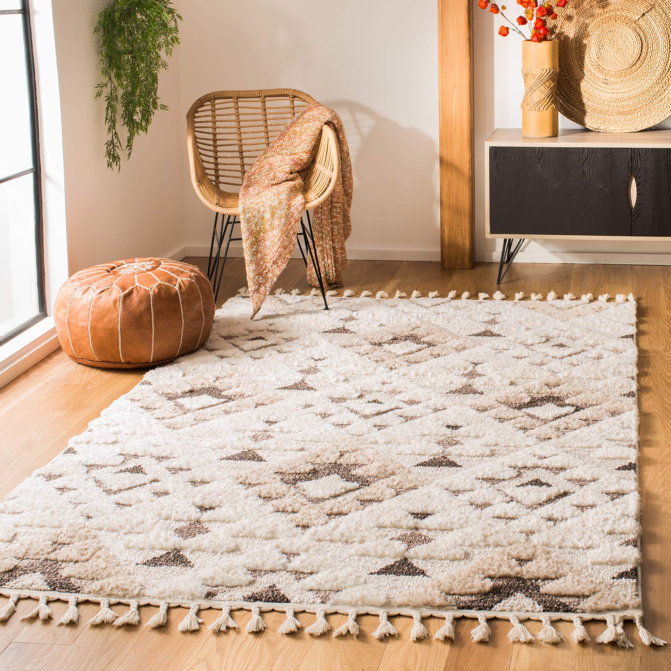 SAFAVIEH Area Rug 3x5 - Moroccan Tassel Shag Collection - Ivory, Non-Shedding & Easy to Clean, Plush High-Low Texture, Ideal for Living Room, Bedroom, Dining Space (MTS688C)