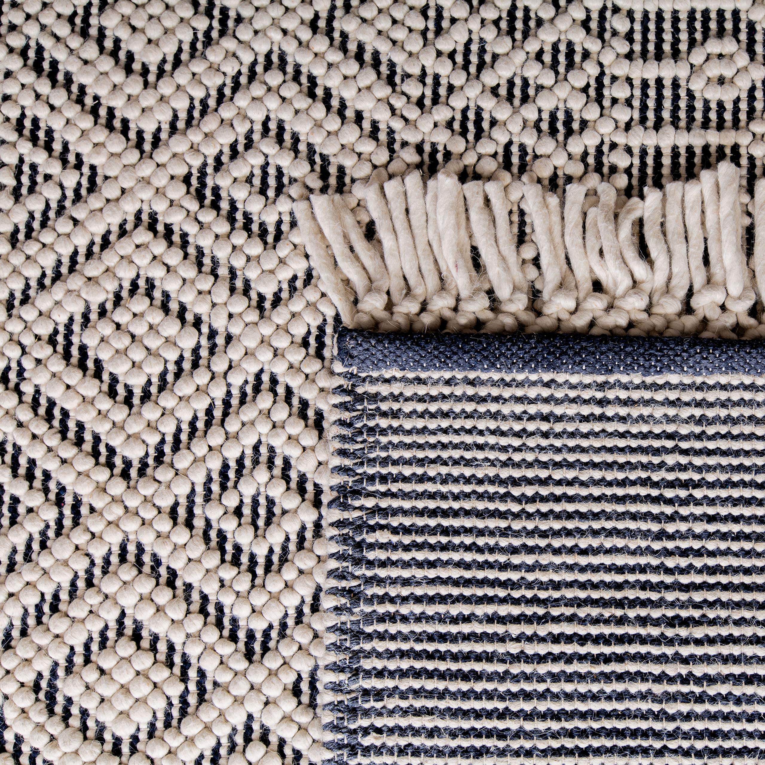 SAFAVIEH Natura Collection Accent Rug - 4' x 6', Ivory, Handmade Moroccan Boho Wool Fringe, Ideal for High Traffic Areas in Entryway, Living Room, Bedroom (NAT852B)